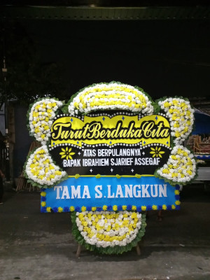 Papan Bunga Duka di Timuran