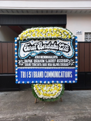 Papan Bunga Duka di Timuran